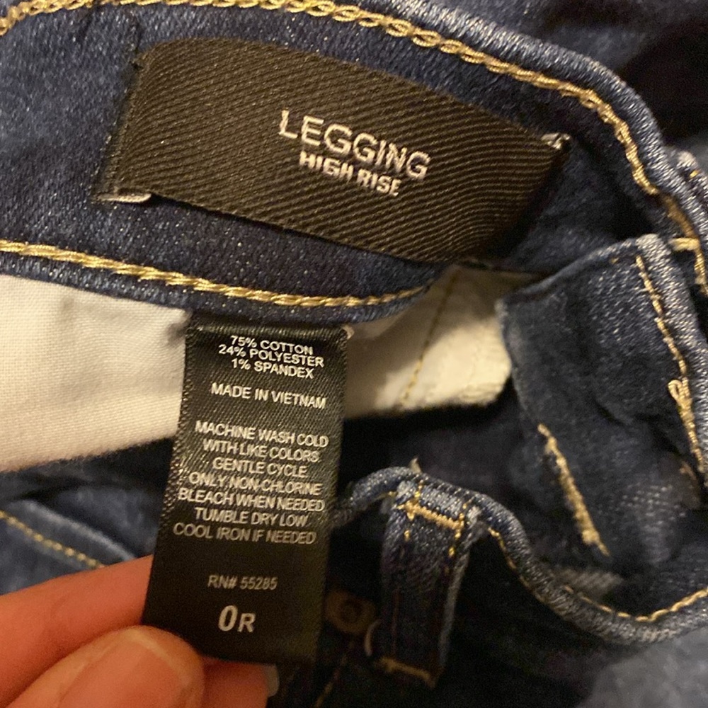 High Rise Express Jean Leggings - Picture 2 of 3